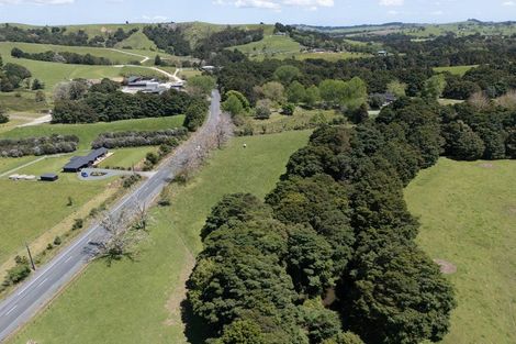 Photo of property in 643 Whangaripo Valley Road, Whangaripo, Wellsford, 0972