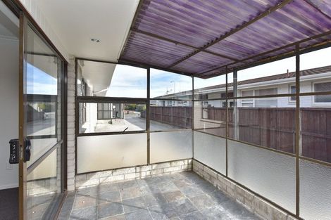 Photo of property in 2/17 Apollo Place, Papanui, Christchurch, 8052