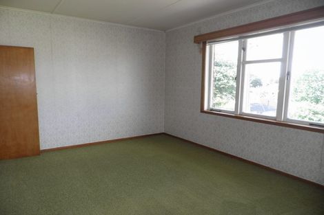 Photo of property in 8 Kohekohe Street, New Lynn, Auckland, 0600