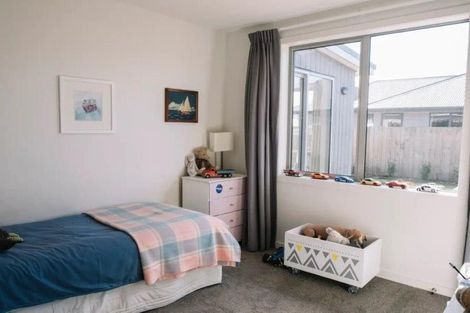 Photo of property in 3 Kingfisher Crescent, Albert Town, Wanaka, 9305