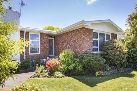 Photo of property in 21 Lockhart Avenue, Milson, Palmerston North, 4414