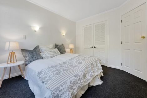 Photo of property in 2/54 Mcdowell Crescent, Hillcrest, Auckland, 0627