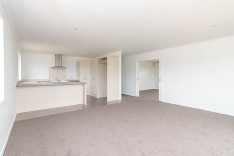 Photo of property in 33 Silicon Way, Fitzherbert, Palmerston North, 4410
