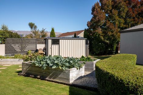 Photo of property in 23 Orchard Street, Clyde, 9330