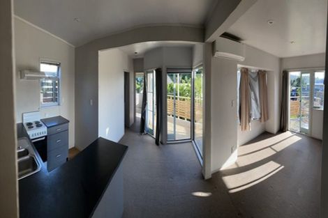 Photo of property in 2/21 Omana Road, Milford, Auckland, 0620