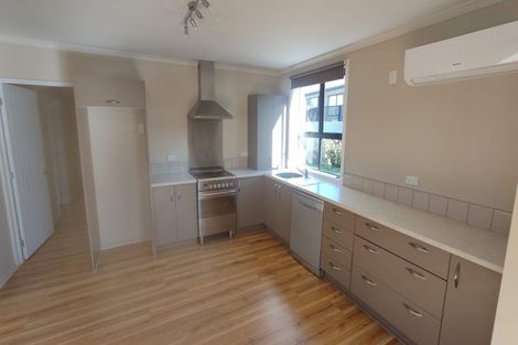 Photo of property in 111 North Belt, Lincoln, 7608