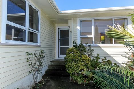 Photo of property in 13 Clearmont Crescent, Blagdon, New Plymouth, 4310