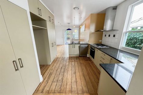 Photo of property in 16 Hastings Street West, Sydenham, Christchurch, 8023