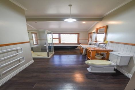 Photo of property in 260 Hororata Road, Hororata, Darfield, 7572