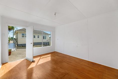 Photo of property in 35 Frome Street, Oamaru North, Oamaru, 9400