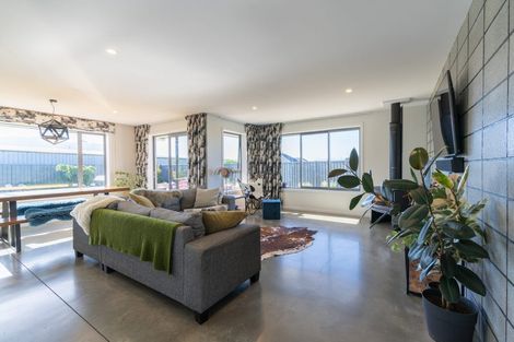 Photo of property in 11 Breaksea Street, Te Anau, 9600