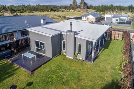 Photo of property in 26 Sandown Avenue, Himatangi Beach, Foxton, 4891