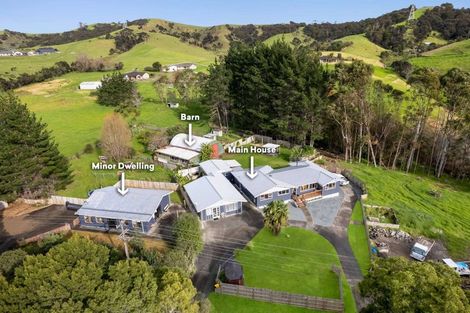 Photo of property in 318 Inland Road, Helensville, 0875