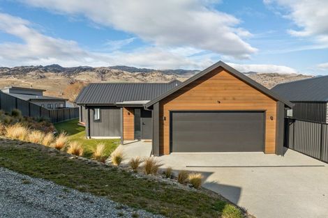 Photo of property in 14 Arion Court, Mount Pisa, Cromwell, 9383