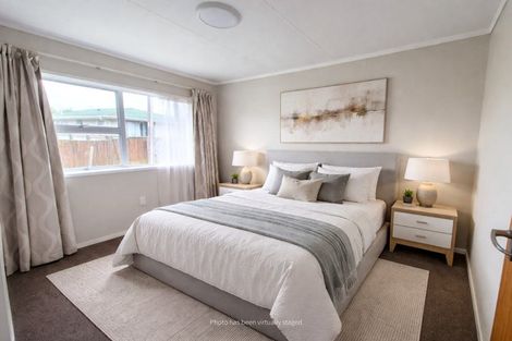 Photo of property in 4 Heather Place, Melville, Hamilton, 3206