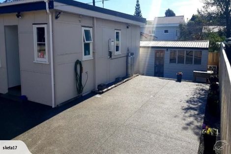 Photo of property in 43 Martin Road, Paraparaumu Beach, Paraparaumu, 5032