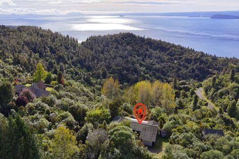 Photo of property in 10 Pukawa Road, Pukawa Bay, Turangi, 3381