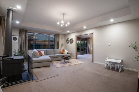 Photo of property in 16 Fenty Place, Mosgiel, 9024