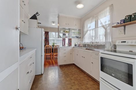 Photo of property in 150 Bryant Road, St Andrews, Hamilton, 3200