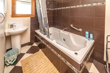 Photo of property in 7 Pharazyn Street, Gonville, Whanganui, 4500