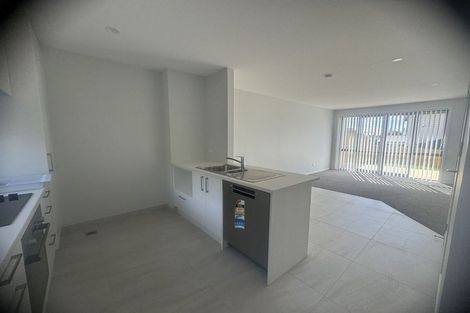 Photo of property in 10/59 Glenview Road, Glen Eden, Auckland, 0602