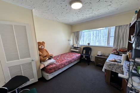 Photo of property in 327 Adelaide Road, Newtown, Wellington, 6021