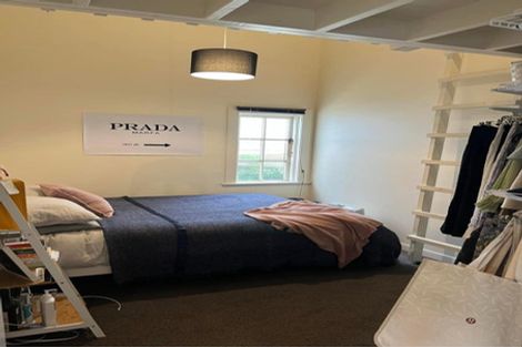 Photo of property in 124 Aro Street, Aro Valley, Wellington, 6021