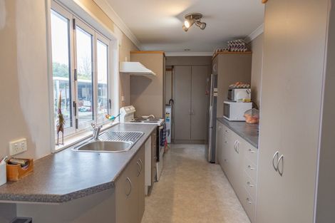 Photo of property in 2/2 Poihaere Street, Turangi, 3334