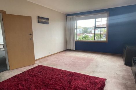 Photo of property in 115 Macandrew Road, South Dunedin, Dunedin, 9012