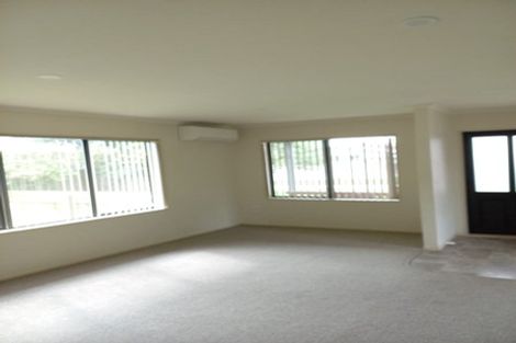 Photo of property in 6 Belle Maison Court, Levin, 5510