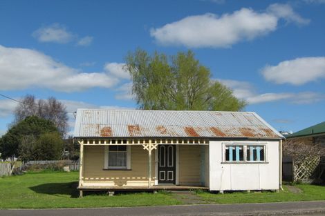 Photo of property in 5 Morris Street, Marton, 4710