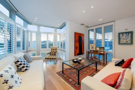 Photo of property in 3/245 Hurstmere Road, Takapuna, Auckland, 0622