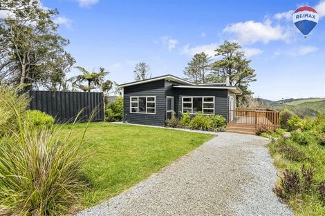 Photo of property in 111 Avro Road, Blue Mountains, Upper Hutt, 5371