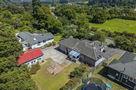 Photo of property in 710 Main Road North, Te Marua, Upper Hutt, 5018