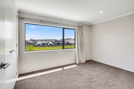 Photo of property in 13 Kakariki Lane, Rototuna North, Hamilton, 3210