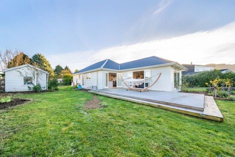Photo of property in 27 Stephen Street, Trentham, Upper Hutt, 5018