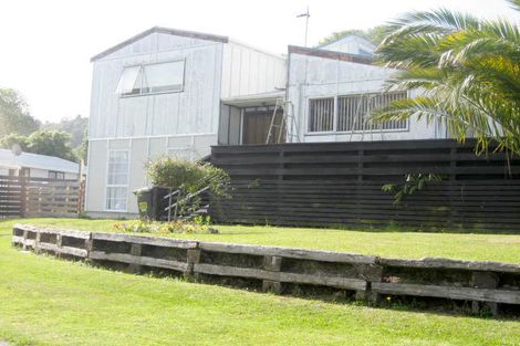 Photo of property in 2 Photinia Place, Aramoho, Whanganui, 4500