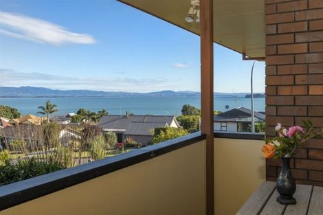 Photo of property in 1 Ruamoana Place, Omokoroa, 3114