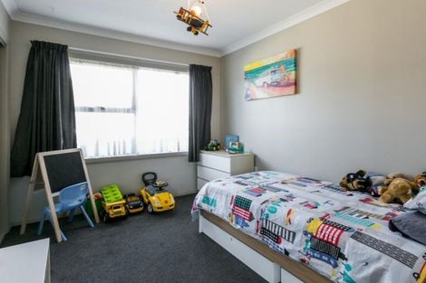 Photo of property in 82 Wycliffe Street, Onekawa, Napier, 4110