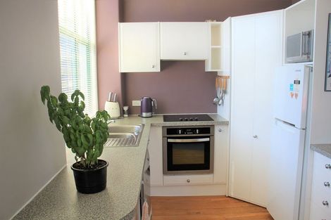 Photo of property in 13/60 Courtenay Place, Te Aro, Wellington, 6011