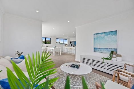 Photo of property in 1020c Papamoa Beach Road, Papamoa Beach, 3118