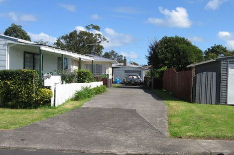 Photo of property in 15a Ward Crescent, Te Atatu Peninsula, Auckland, 0610