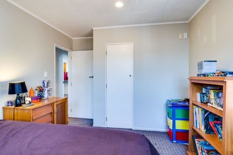 Photo of property in 37 Plunket Street, Tamatea, Napier, 4112