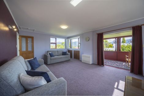 Photo of property in 25 Mackinnon Loop, Te Anau, 9600