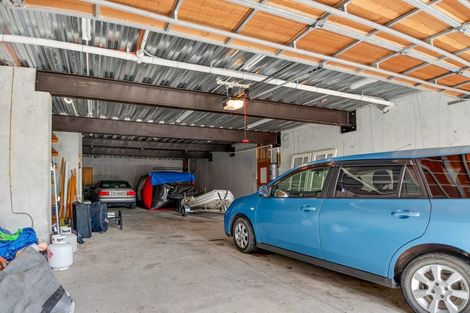 Photo of property in 8 Prospect Street, Russell, 0202