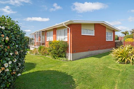 Photo of property in 10 Rameses Place, Pomare, Rotorua, 3015