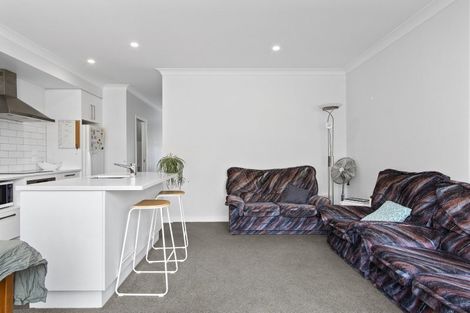 Photo of property in 9/25 Thackeray Street, Hamilton Lake, Hamilton, 3204