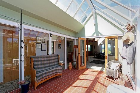 Photo of property in 6 Halse Place, Opunake, 4616