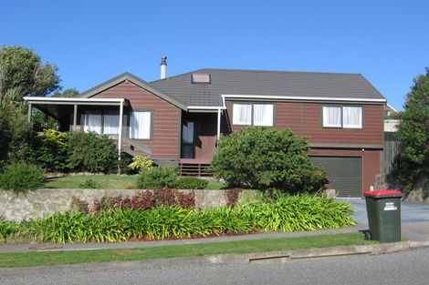 Photo of property in 38 Lakewood Avenue, Churton Park, Wellington, 6037
