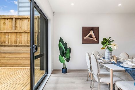 Photo of property in 49b Vera Road, Te Atatu South, Auckland, 0610